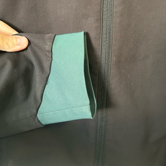 Arc'teryx Men's Accelero Lightweight Jacket - Picture 5 of 8